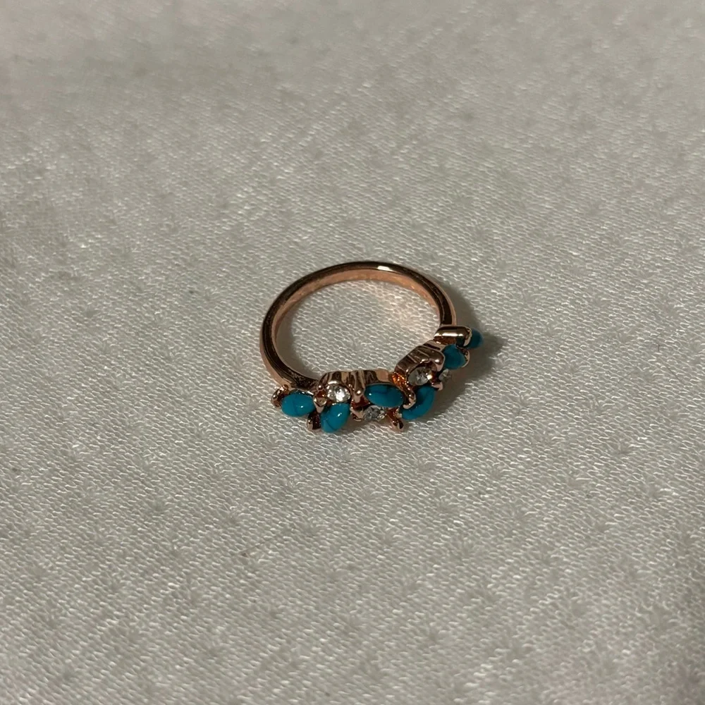 Turquoise ring - Picture 1 of 2